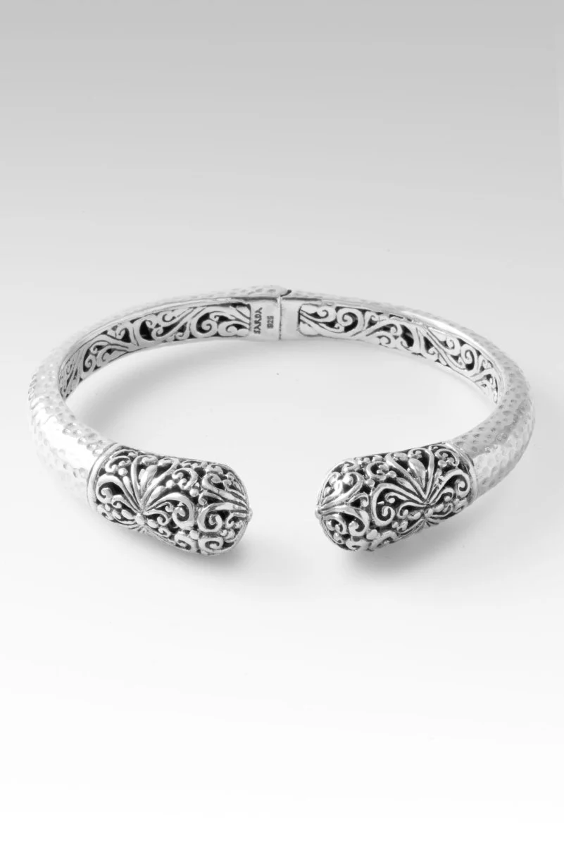 Let Your Light Shine Tip-to-Tip Bracelet™ in Janyl Adair - Image 3