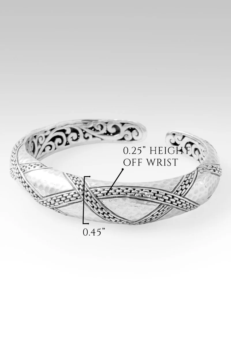 Tranquil Spirit Cuff™ in Chainlink - Image 6